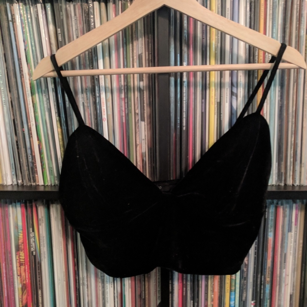 **SOLD** Velvet Crop Top